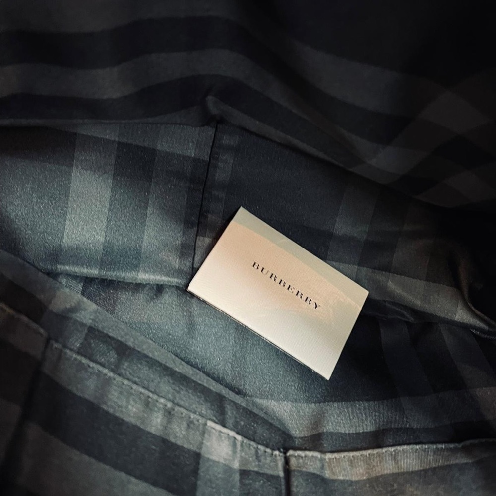 Black Burberry messenger bag - Picture 3 of 6
